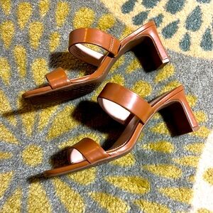 🌻Women’s Kelly & Kate Heels sz. 7.5🌻